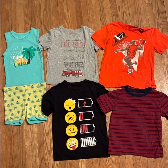 Assorted Kids Short Sleeve Tees - Red, Gray, Black, Blue, Orange and one pj set - Picture 1 of 11